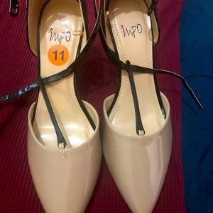 New stiletto heell beige and black